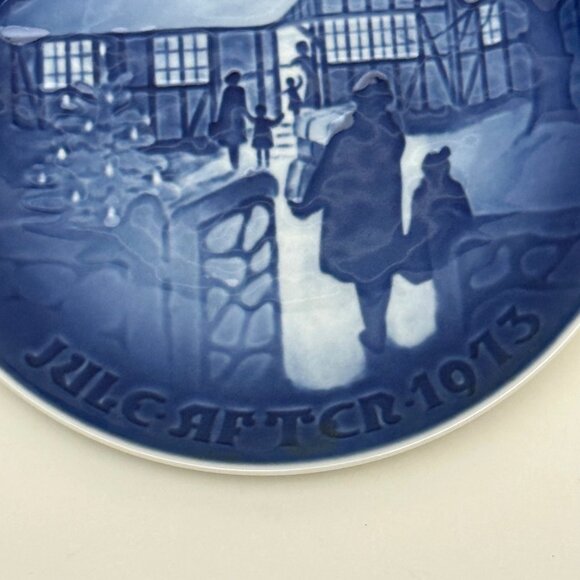Bing & Grøndahl 1973 Christmas Plate 9073 "Country Christmas" Copenhagen Porcela - Picture 2 of 4